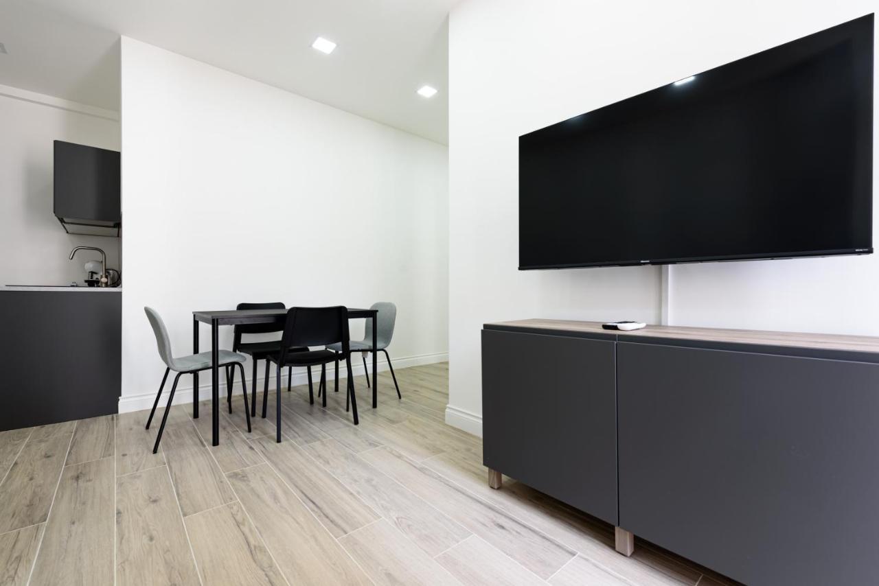 Tommaseo Seaside Apartments Naples Extérieur photo